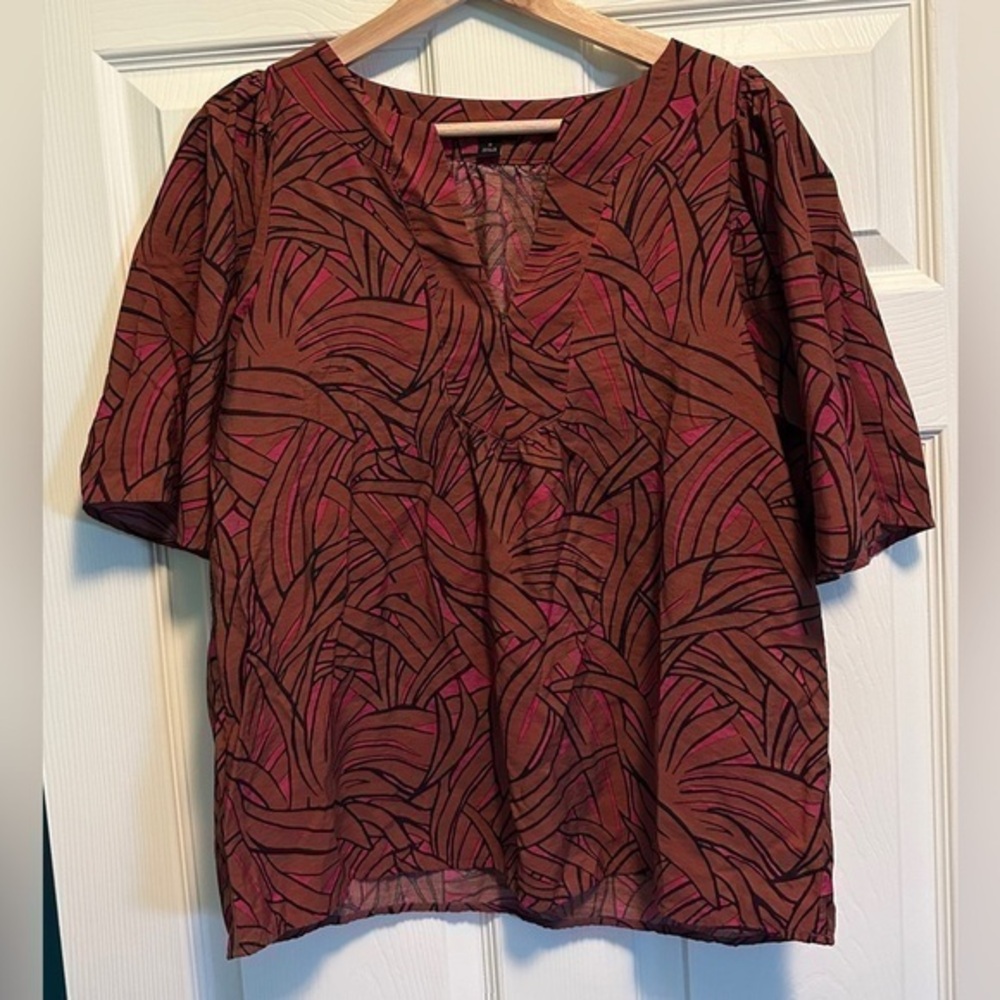 Ann Taylor brown and pink blouse